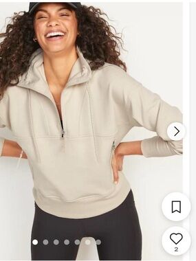 Women’s Old Navy Dynamic Fleece Half Zip